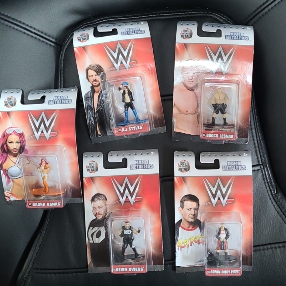 New in Package NANO METALFIGS 6